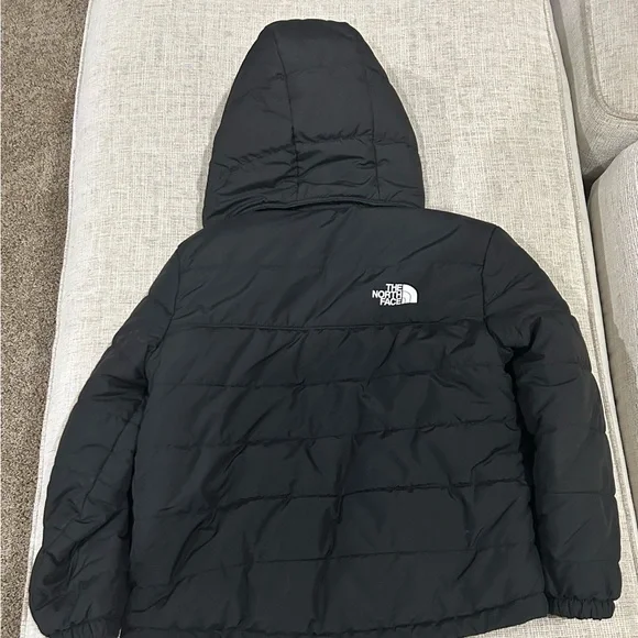 The North Face Black Hooded Jacket - Picture 2 of 3